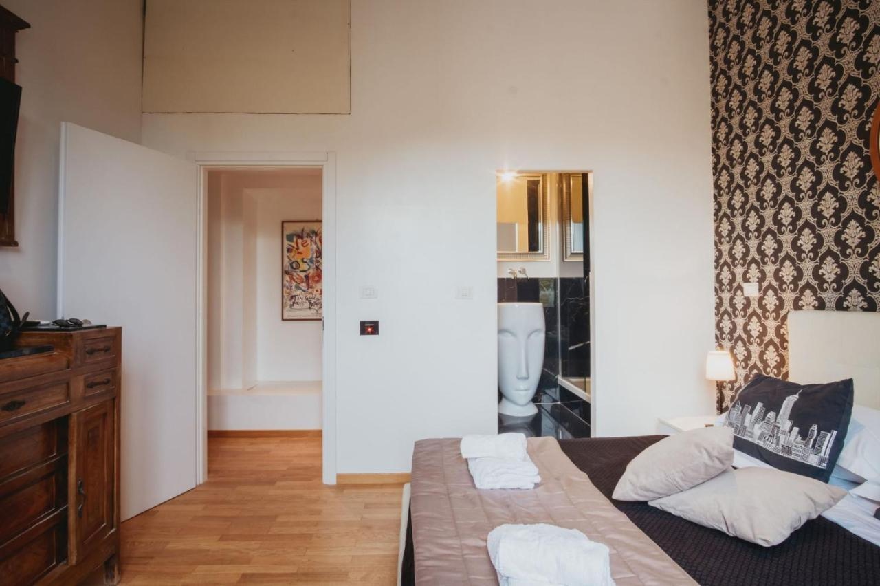 Colosseum Rooms Rzym Zewnętrze zdjęcie